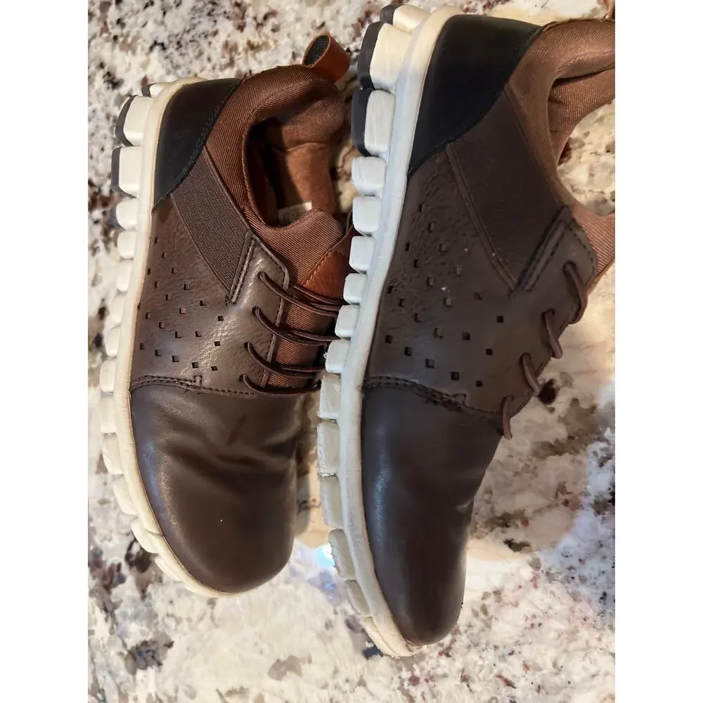 NoSoX Betts Jr Deer Stags Kids Boys Brown Faux Leather Sneakers Shoes Size 4.5